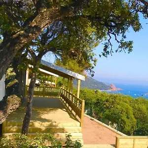 https://le-racine-03.fr-provencehotel.com